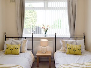 3 bedrooms, free WiFi, bed sheets