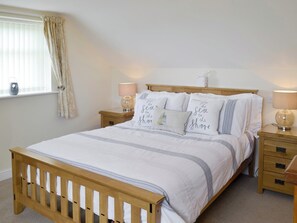 3 chambres, Wi-Fi gratuit, draps fournis