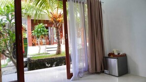 Deluxe Double Room, 1 Double Bed, Garden View