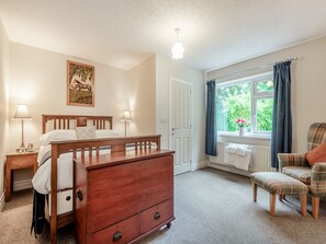 3 quartos, Wi-Fi de cortesia, roupa de cama