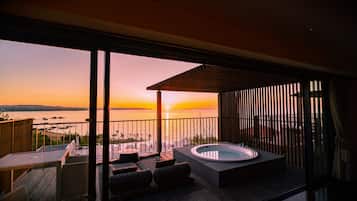Executive Twin Room | Beach/ocean view