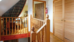 Interior - 3 bedroom accommodation in Lochearnhead (Lochearnhead)