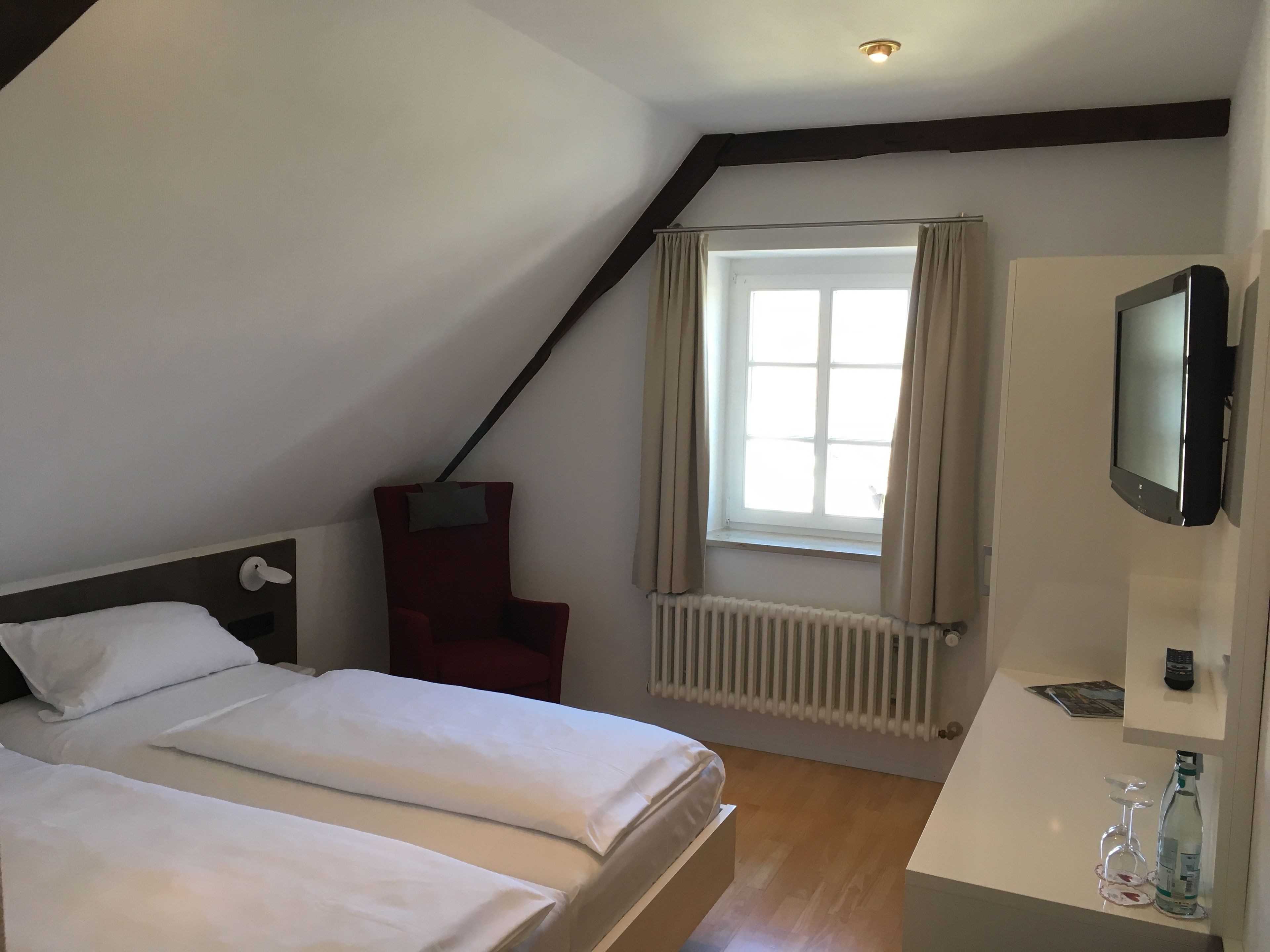 desk, blackout curtains, iron/ironing board, free wifi