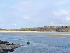Beach - 7 Quarrymans Cottage (Edmonton, near Wadebridge)
