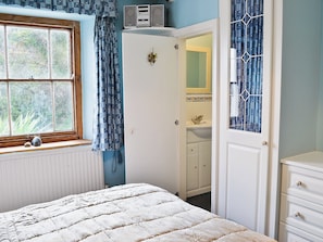 5 chambres, Wi-Fi gratuit, draps fournis