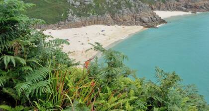 Alojamiento de 3 habitaciones en Bosorne, St Just