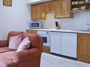 Private kitchen - 1 bedroom accommodation in Thirlmere near Keswick (Thirlmere near Keswick)