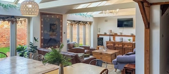 6 soverom innkvartering i Bradwell, near Gorleston