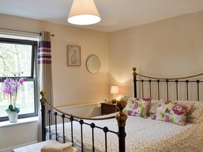 2 chambres, accès au Wi-Fi (inclus), literie fournie