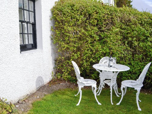 2 bedroom accommodation in Drumnadrochit