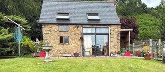 1 bedroom accommodation in Bircher Common, near Leominster