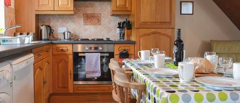 Geschirrspüler, Hochstuhl