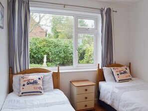 3 bedrooms, free WiFi, bed sheets