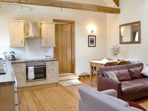 2 bedroom accommodation in Buckton, near Flamborough
