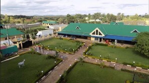 Garden - Nice Digital Hotel Mwea (Nairobi)