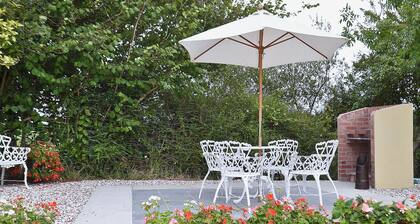 3 bedroom accommodation in Kidwelly