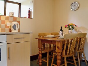 Dining - Honeysuckle Cottage - 29938 (Longdown, near Exeter)