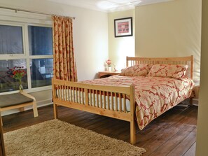 4 habitaciones, wifi gratis y ropa de cama