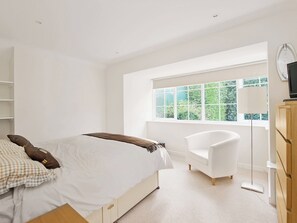 4 camere, Wi-Fi gratuito, lenzuola