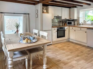 Dishwasher - Grain End Cottage is set in large landscaped gardens. (Sawdon, near Scarborough)