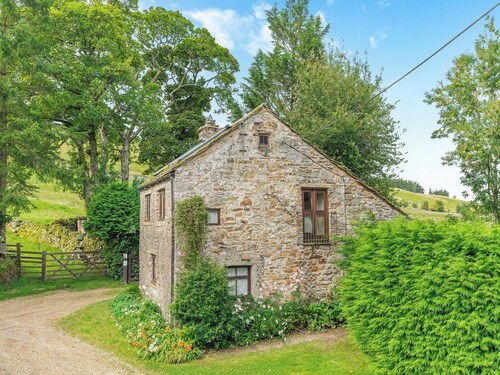 2 bedroom accommodation in Alston