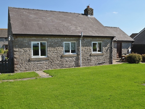 3 bedroom accommodation in Chelmorton, near Buxton
