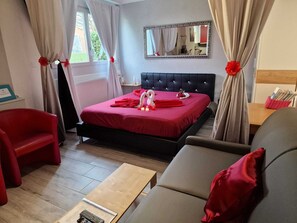 1 bedroom, iron/ironing board, internet, bed sheets - Attypical calm harmonious relaxing (Bevaix)