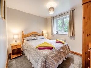 3 bedrooms, free WiFi, bed sheets