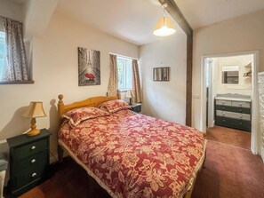 8 bedrooms, free WiFi, bed sheets - Duvale Priory - 9985 (Bampton, near Tiverton)