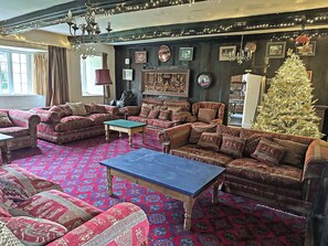 TV, fireplace - Duvale Priory - 9985 (Bampton, near Tiverton)