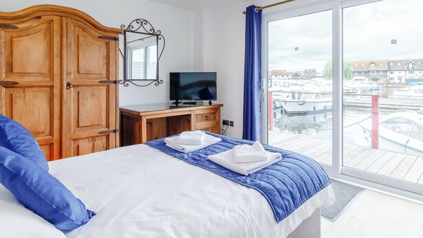 4 chambres, accès au Wi-Fi (inclus), literie fournie