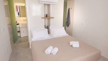 1 chambre, fer et planche Ă repasser, Wi-Fi, draps fournis