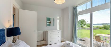 2 habitaciones y ropa de cama