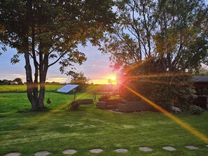 Property grounds - 1 bedroom accommodation in Freethorpe (Freethorpe)