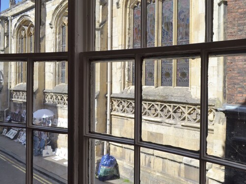 4 bedroom accommodation in York