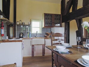 Dishwasher, high chair