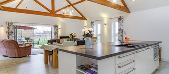 3 bedroom accommodation in Wicken, near Ely
