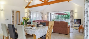 3 bedroom accommodation in Wicken, near Ely