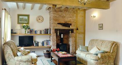 2 bedroom accommodation in Westborough, near Newark