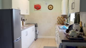 Dishwasher, highchair