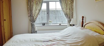 2 bedroom accommodation in Westborough, near Newark