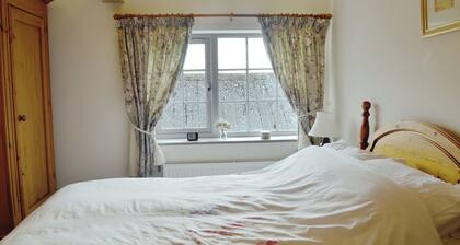 2 bedroom accommodation in Westborough, near Newark