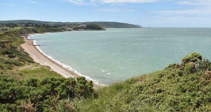 2 bedroom accommodation in Freshwater