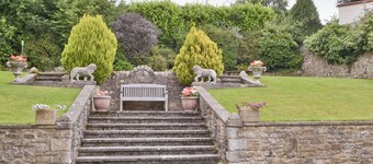 7 bedroom accommodation in Frosterley