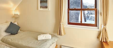 2 bedrooms, free WiFi, bed sheets
