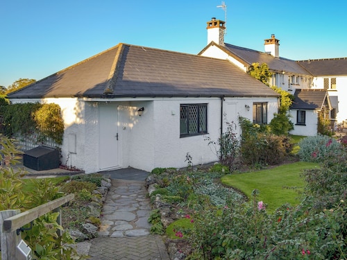 Bournestream Cottage