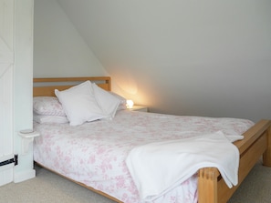 2 quartos, Wi-Fi de cortesia, roupa de cama