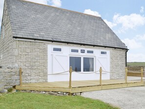 Exterior - 2 bedroom accommodation in Portland, near Weymouth (Portland, near Weymouth)