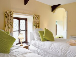 3 chambres, Wi-Fi gratuit, draps fournis