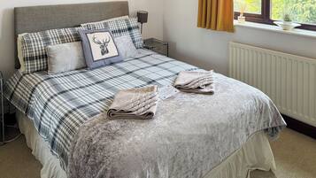 2 bedrooms, free WiFi, bed sheets